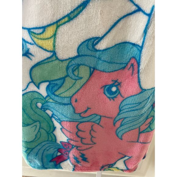 My Little Pony Soft Plush Silk Touch Throw Blanket 50 x 70 Rainbow Multicolor - Picture 4 of 7